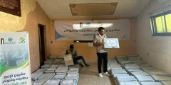 الهيئة الخيرية الأردنية تواصل توزيع البطانيات والشوادر على أسر غزة