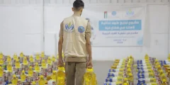 جمعية الغراء الخيرية تدعم الأسر في غزة بطرود غذائية