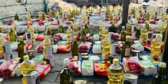 جمعية فلسطين الخيرية توزع سلال غذائية على النازحين في شمال غزة